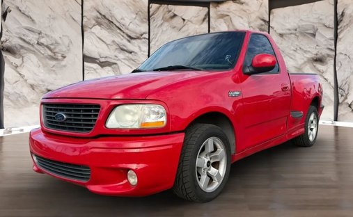 2002 Ford F150 Regular Cab Lightning Short Bed in Ontario, CA, United States 1