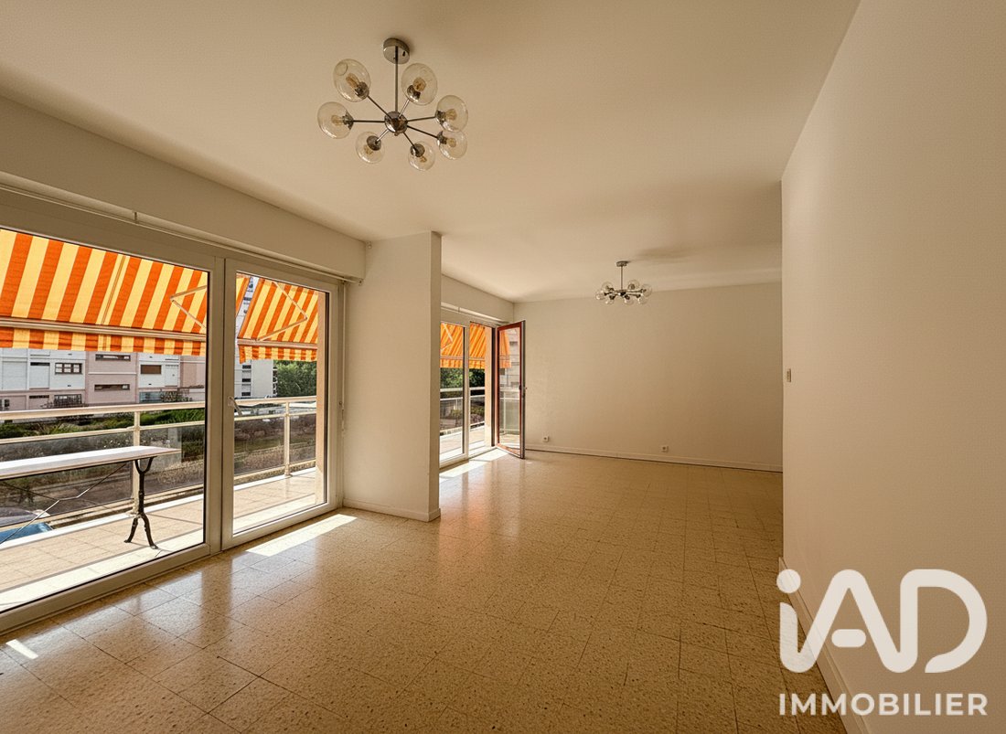 Apartment in Est-Repentance-Les Trois Bons Dieux, Aix-en-Provence, France 4 - 18518287