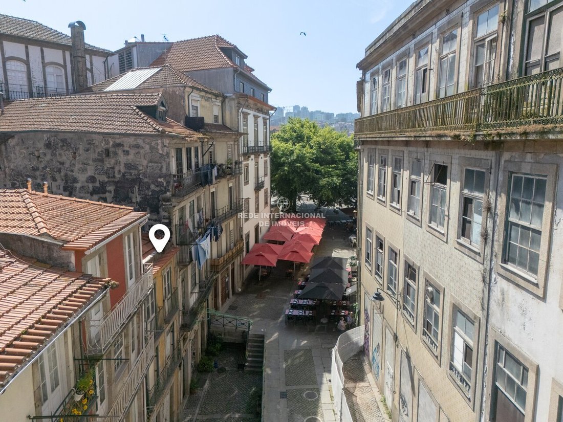 Estate in Cedofeita, Santo Ildefonso, Se, Miragaia, Sao Nicolau e Vitoria, Porto District, Portugal 2 - 18168992