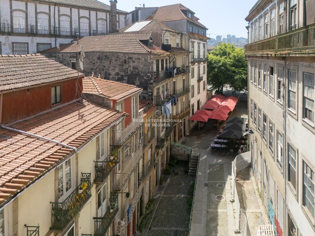 Estate in Cedofeita, Santo Ildefonso, Se, Miragaia, Sao Nicolau e Vitoria, Porto District, Portugal 4 - 18168992