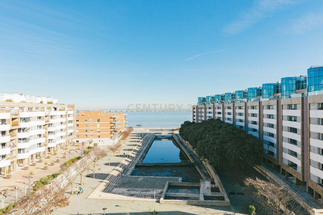 Apartment in Parque das Nacoes, Lisbon, Portugal 1 - 18520372