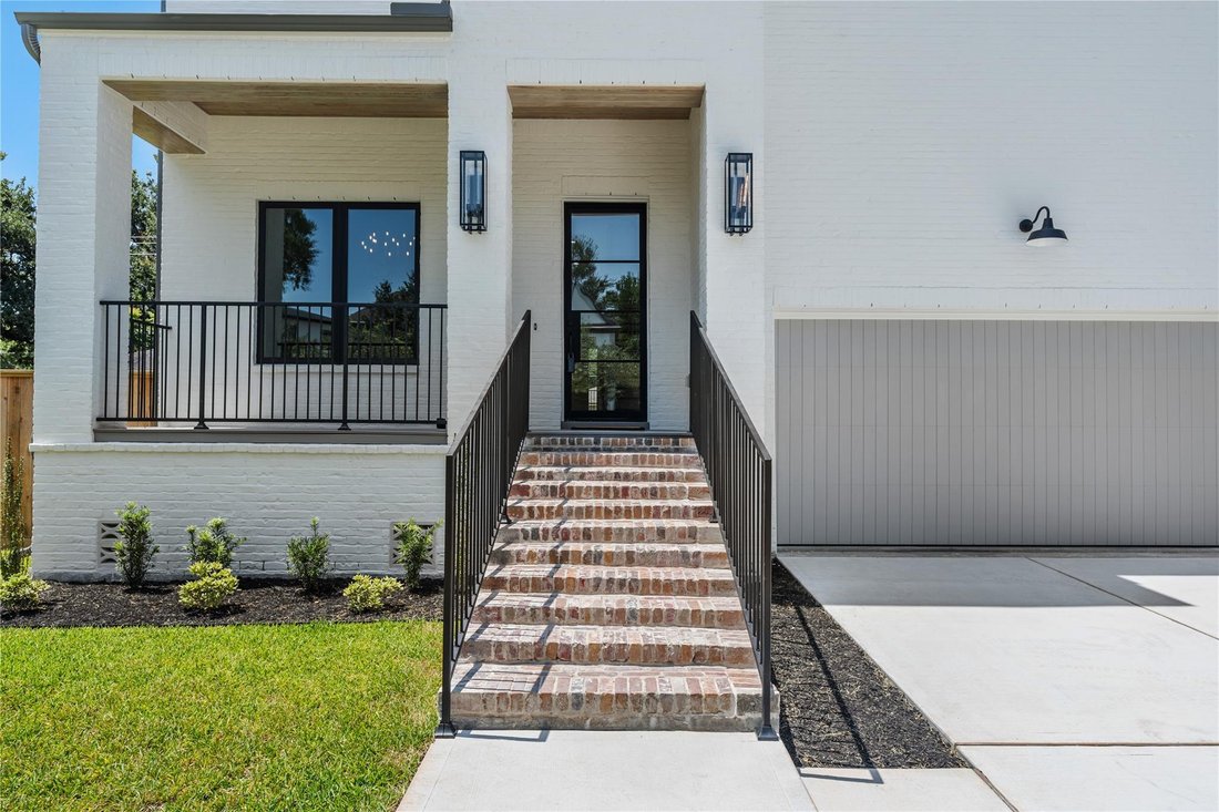 House in Houston, Texas, United States 3 - 18275136