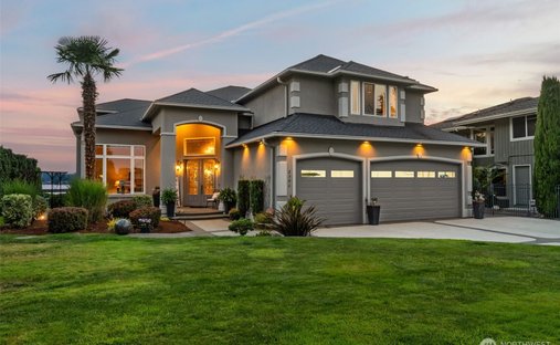 House in Lake Tapps, Washington, United States 1