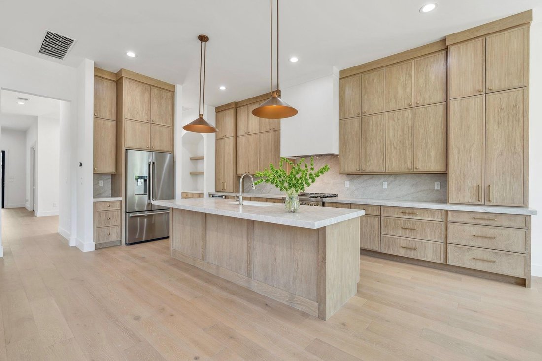 House in Houston, Texas, United States 5 - 18275136