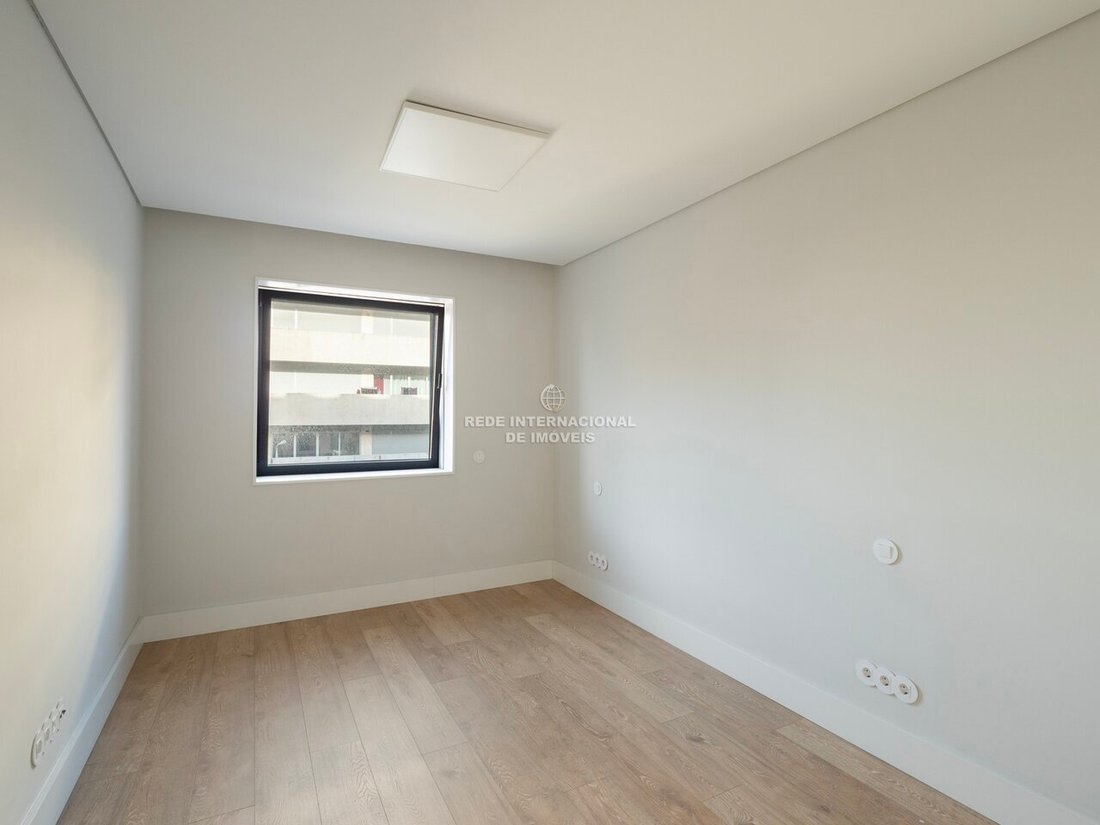 Apartment in Arroios, Lisbon, Portugal 3 - 17972865