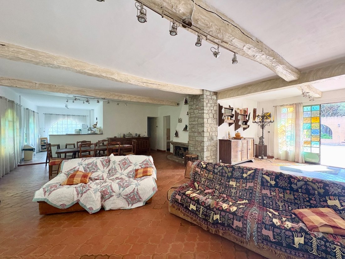 House in Ville-Les Saquedes-Le Bouillonnet, Sainte-Maxime, France 4 - 18521215