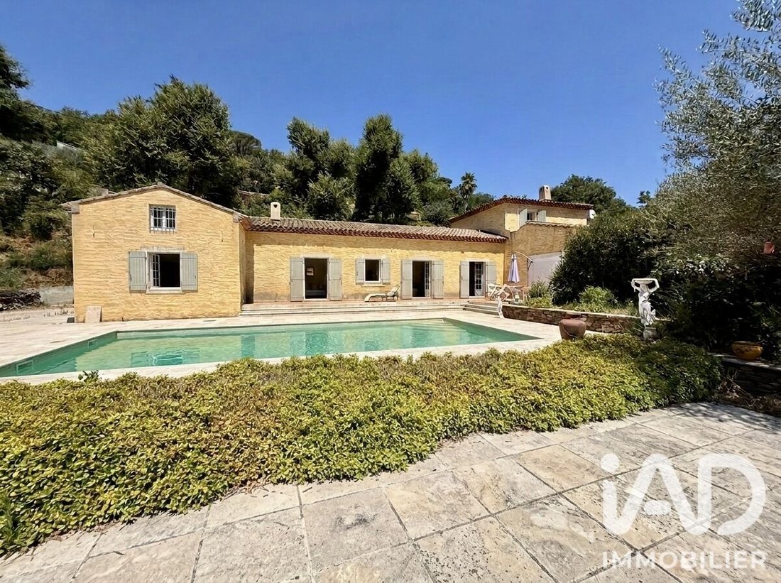 House in Collobrières, Provence-Alpes-Côte d'Azur, France 1 - 18521894