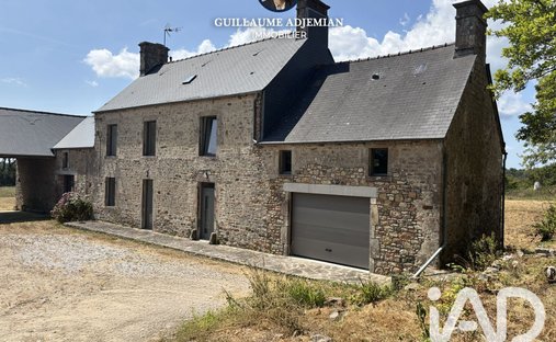House in Saussemesnil, Normandy, France 1