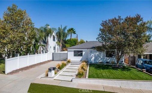 House in Burbank, California, United States 1
