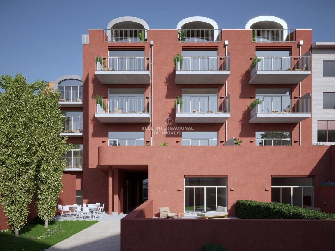 Apartment in Cedofeita, Santo Ildefonso, Se, Miragaia, Sao Nicolau e Vitoria, Porto District, Portugal 2 - 17938226