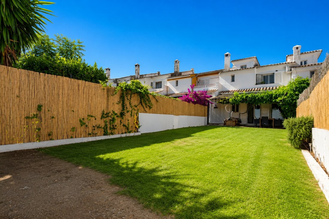 Townhouse in Guadiaro, San Roque, Andalusia 4 - 18520484