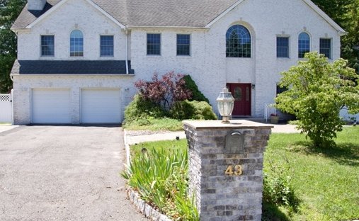 House in East Hanover, New Jersey, United States 1