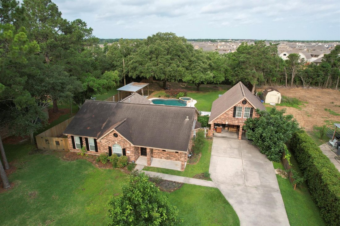 House in Dickinson, Texas, United States 1 - 18520253