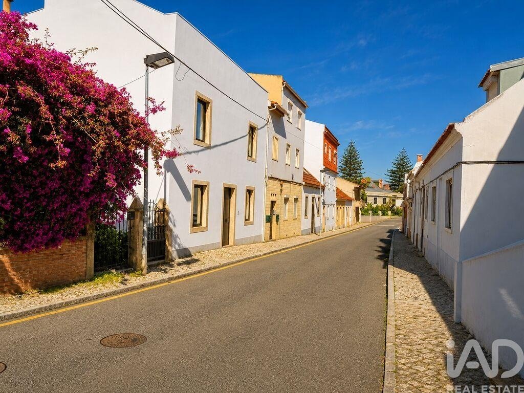 Townhouse in Oeiras e Sao Juliao da Barra, Paco de Arcos e Caxias, Lisbon, Portugal 3 - 17449945