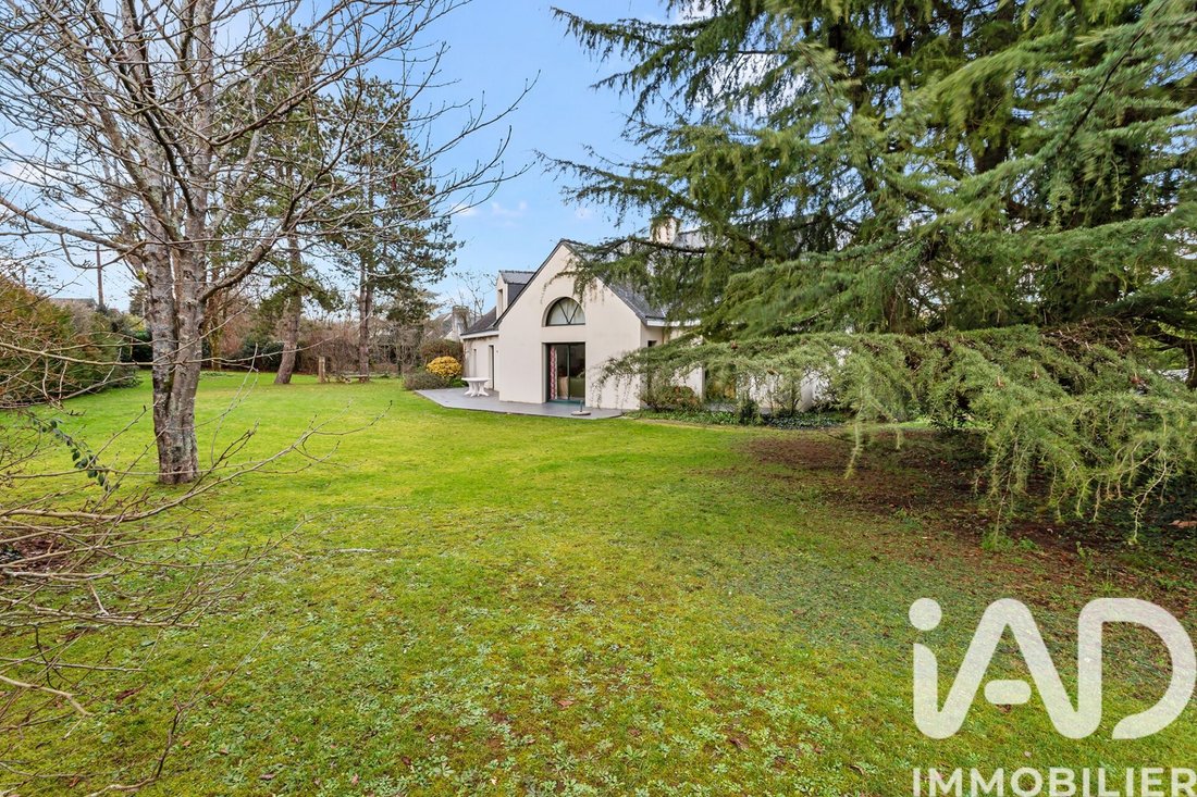 House in La Chapelle-sur-Erdre, Pays de la Loire, France 2 - 16965136