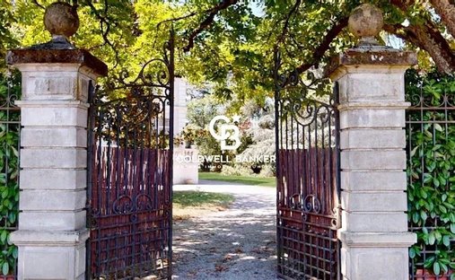 Estate in Nabeillou-La Jonquière, Graulhet, France 1