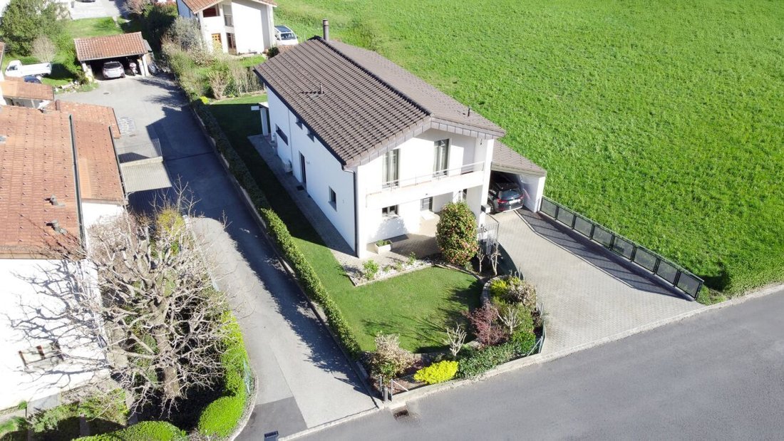 Villa in Bellinzona, Tessin, Schweiz 1 - 18523531
