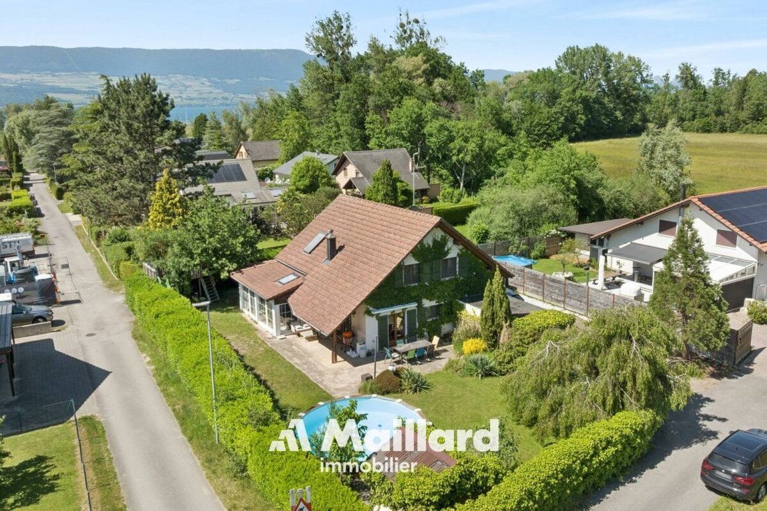 Villa in Cheyres-Châbles, Fribourg, Switzerland 1 - 18523823