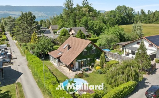 Villa in Cheyres-Châbles, Freiburg, Schweiz 1
