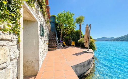 Haus in Bissone, Tessin, Schweiz 1