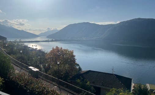 Villa in Campione d'Italia, Lombardei, Italien 1