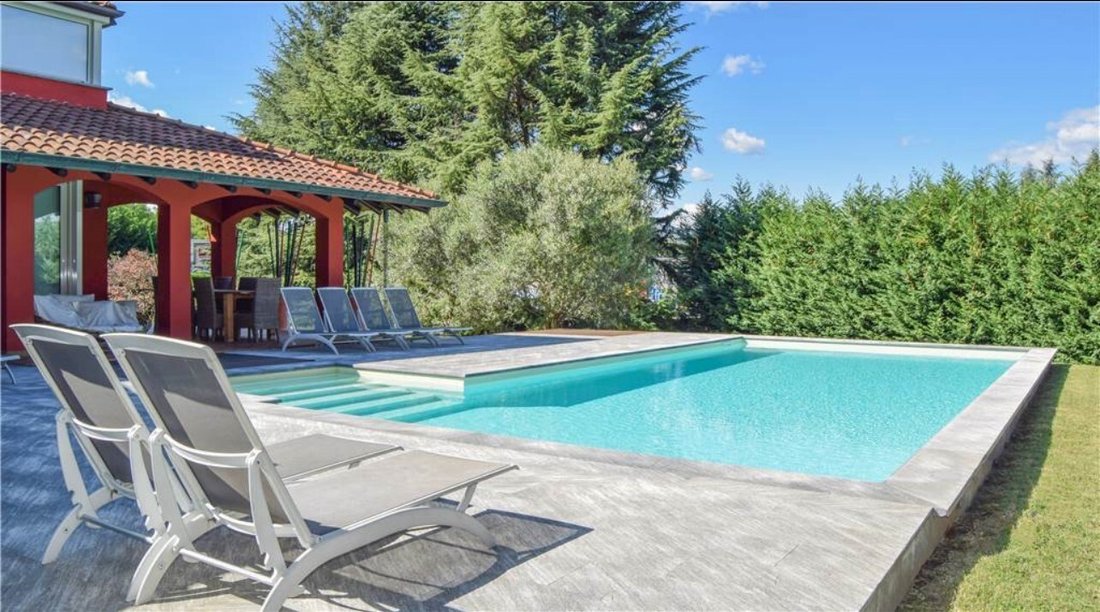Villa in Arona, Piedmont, Italy 4 - 18523175