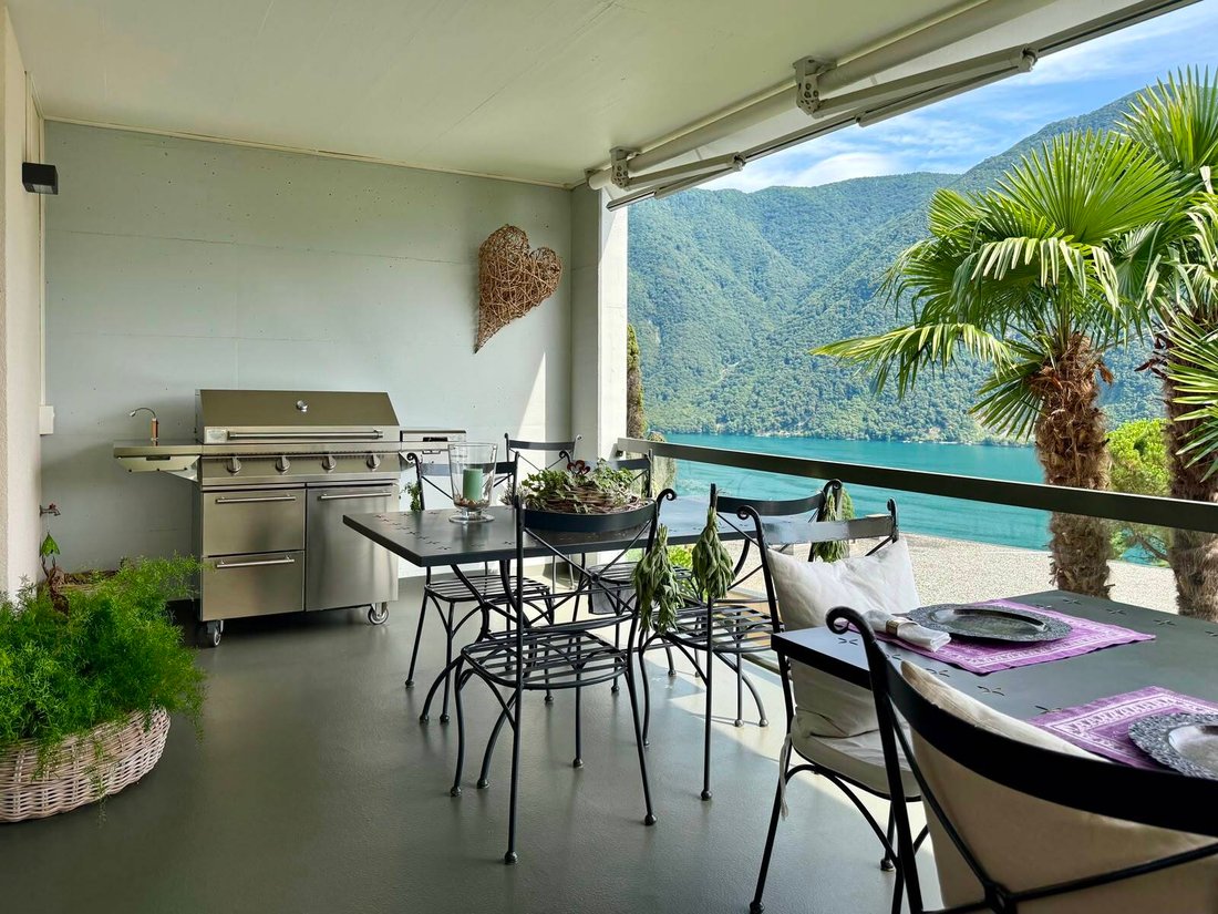 Villa in Lugano, Ticino, Switzerland 2 - 18523416