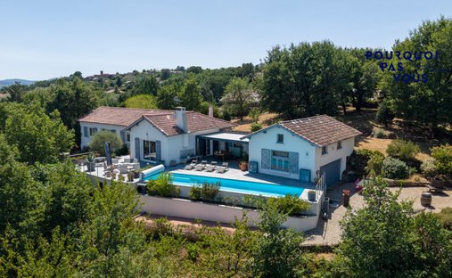 House in Condrieu, Auvergne-Rhône-Alpes, France 1