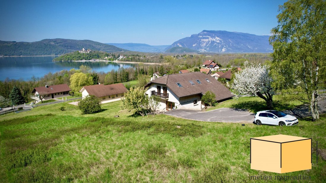 Villa in Chindrieux, Auvergne-Rhône-Alpes, France 2 - 18522786