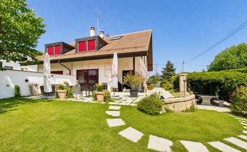 Casa a Bernex, Ginevra, Svizzera 1