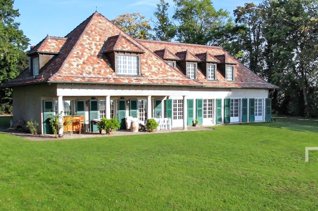 Estate in Etoy, Vaud, Switzerland 1 - 18523030