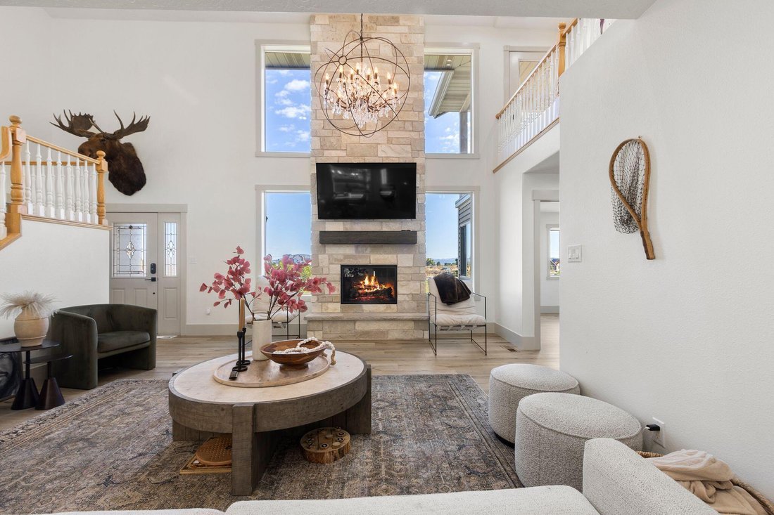 House in Parowan, Utah, United States 4 - 18522858