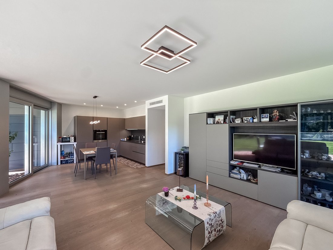 Apartment in Collina d'Oro, Ticino, Switzerland 1 - 18524257