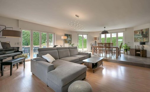 Villa in Bogis-Bossey, Waadt, Schweiz 1