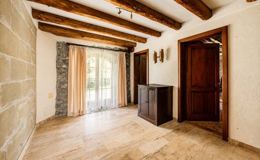 House in Cugy, Vaud, Switzerland 1