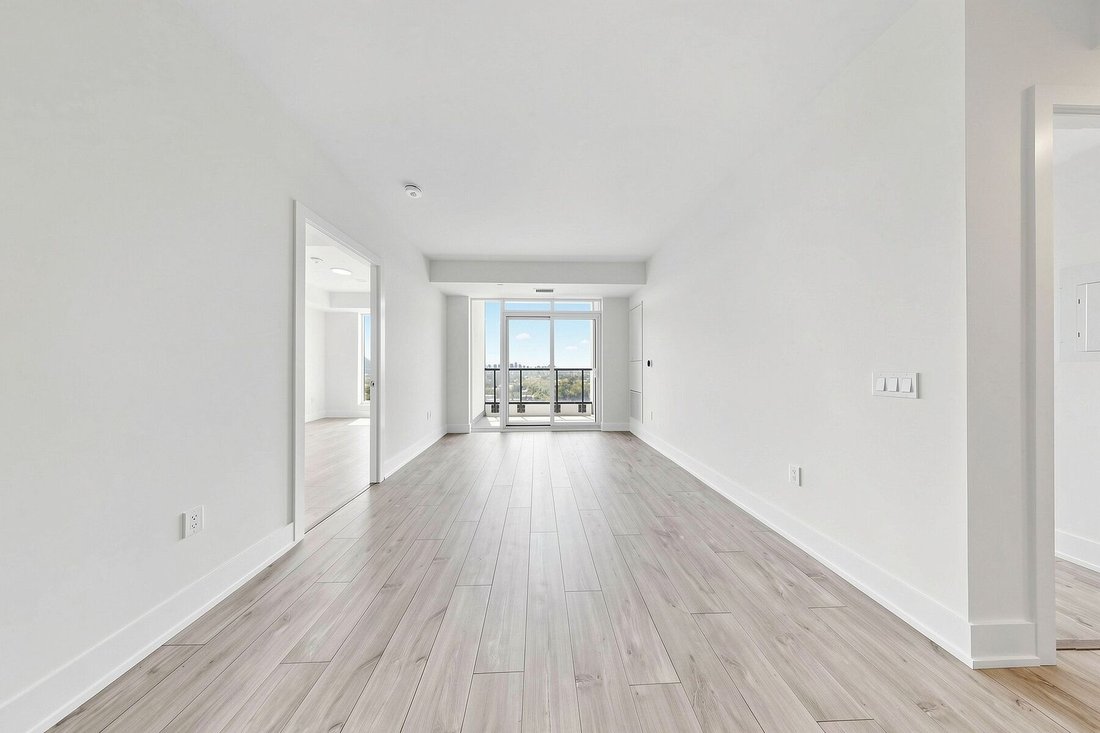 Condo in Toronto, Ontario, Canada 1 - 18522958