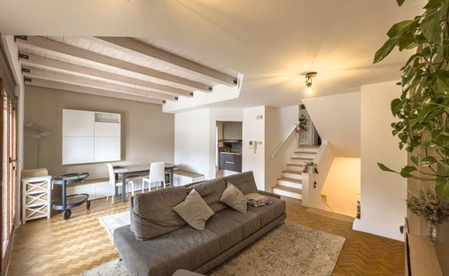 Haus in Bissone, Tessin, Schweiz 1