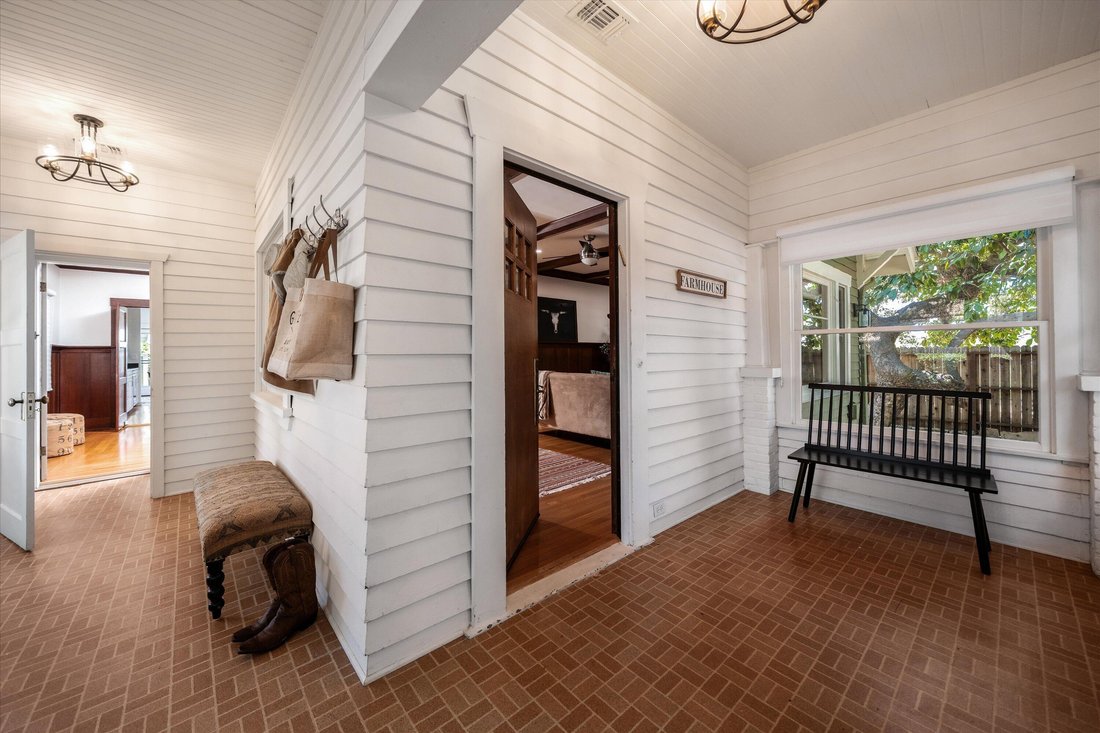 Condo in Goleta, California, United States 4 - 18522849