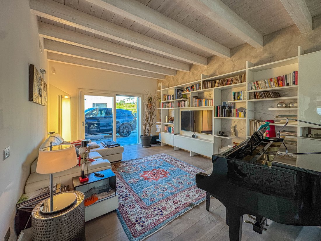 Villa in Coldrerio, Ticino, Switzerland 4 - 18523082