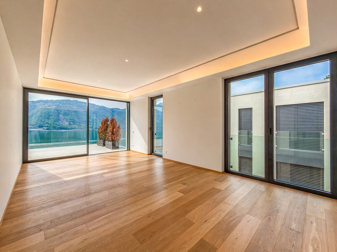 Apartment in Bissone, Ticino, Switzerland 3 - 18524044