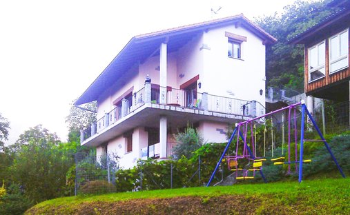 House in Val Mara, Ticino, Switzerland 1