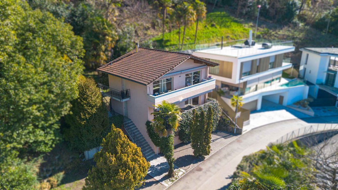 Haus in Bissone, Tessin, Schweiz 1 - 18523768