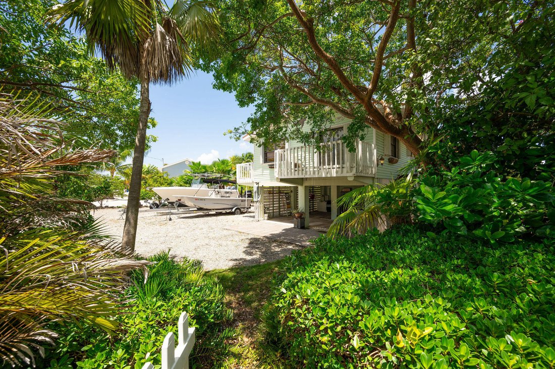 House in Big Pine Key, Florida, United States 2 - 18522872