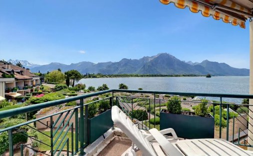Apartment in Villeneuve, Vaud, Switzerland 1