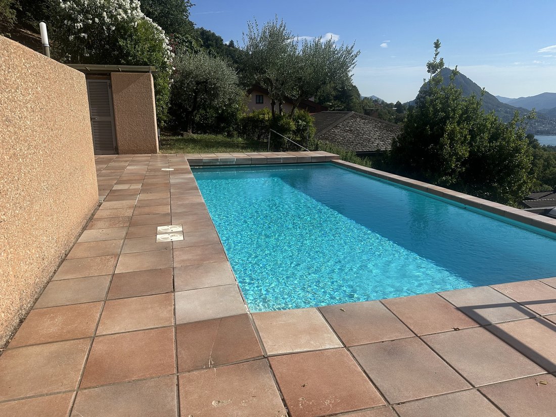 Villa in Lugano, Ticino, Switzerland 1 - 18523023
