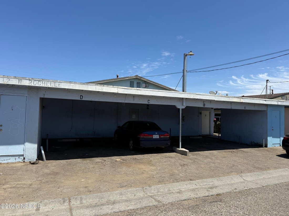 Santa Maria, California, United States 2 - 18522823