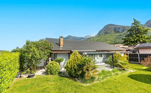Villa in Aigle, Waadt, Schweiz 1