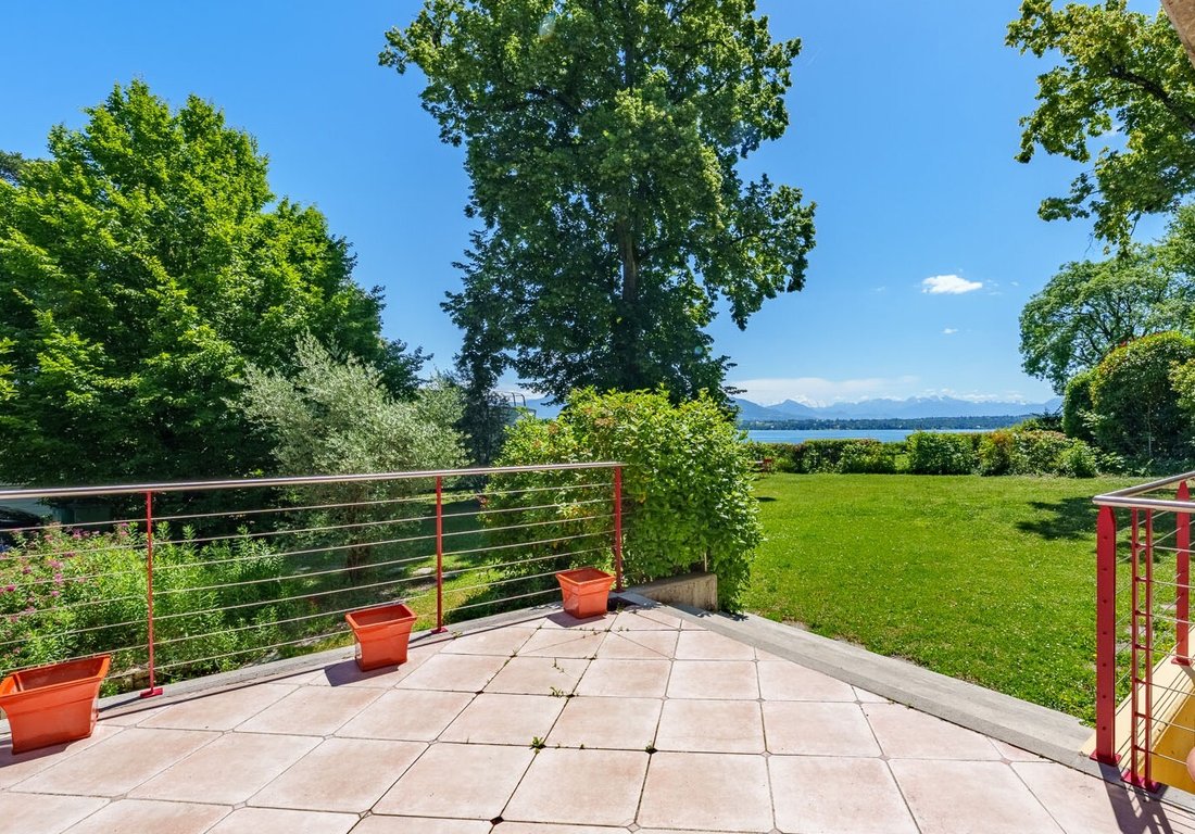 Estate in Versoix, Genève, Switzerland 3 - 18523007