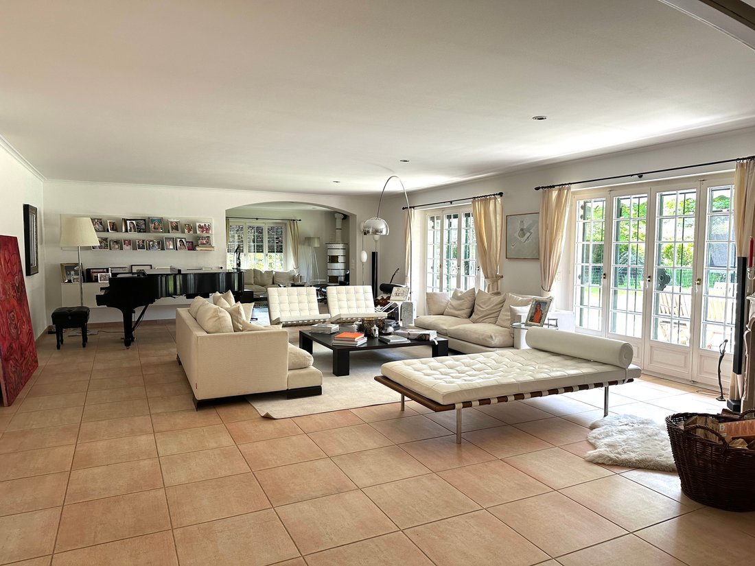 Villa in Binningen, Basel-Landschaft, Switzerland 4 - 18523748