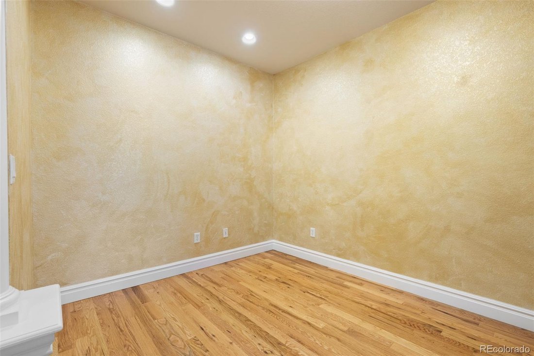 Townhouse in Denver, Colorado, United States 5 - 18524184